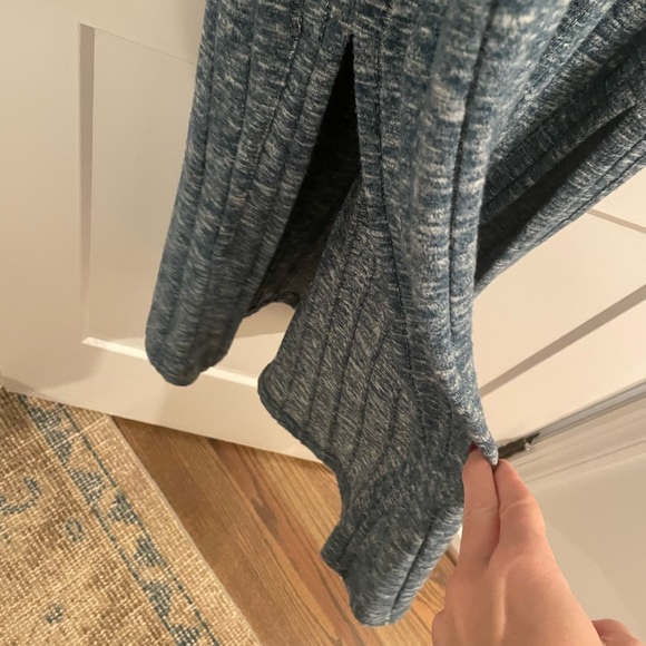 Sweater dress - Picture 3 of 5